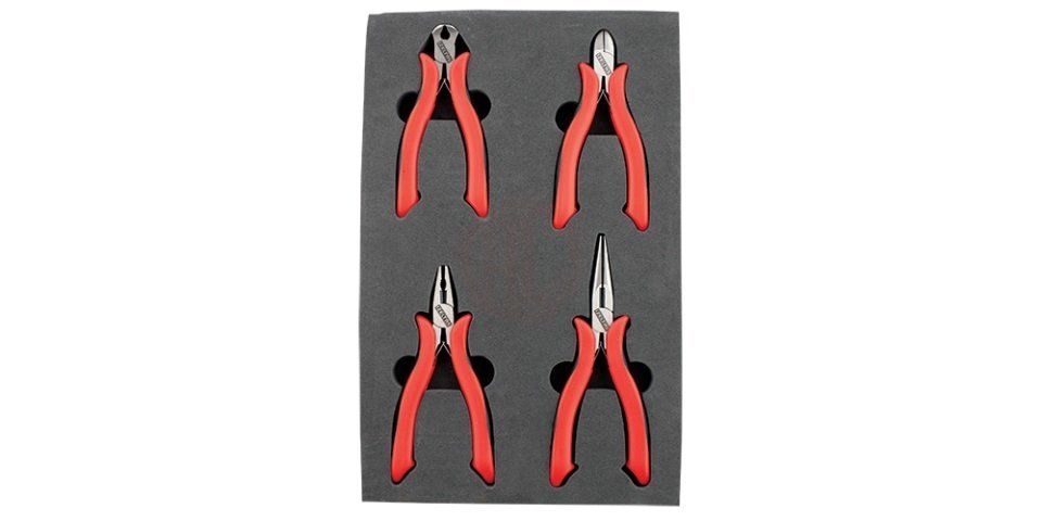 İzeltaş ELEKTRONİKÇİ KESKİ VE PENSE SETİ 4 PARÇA 3560002104